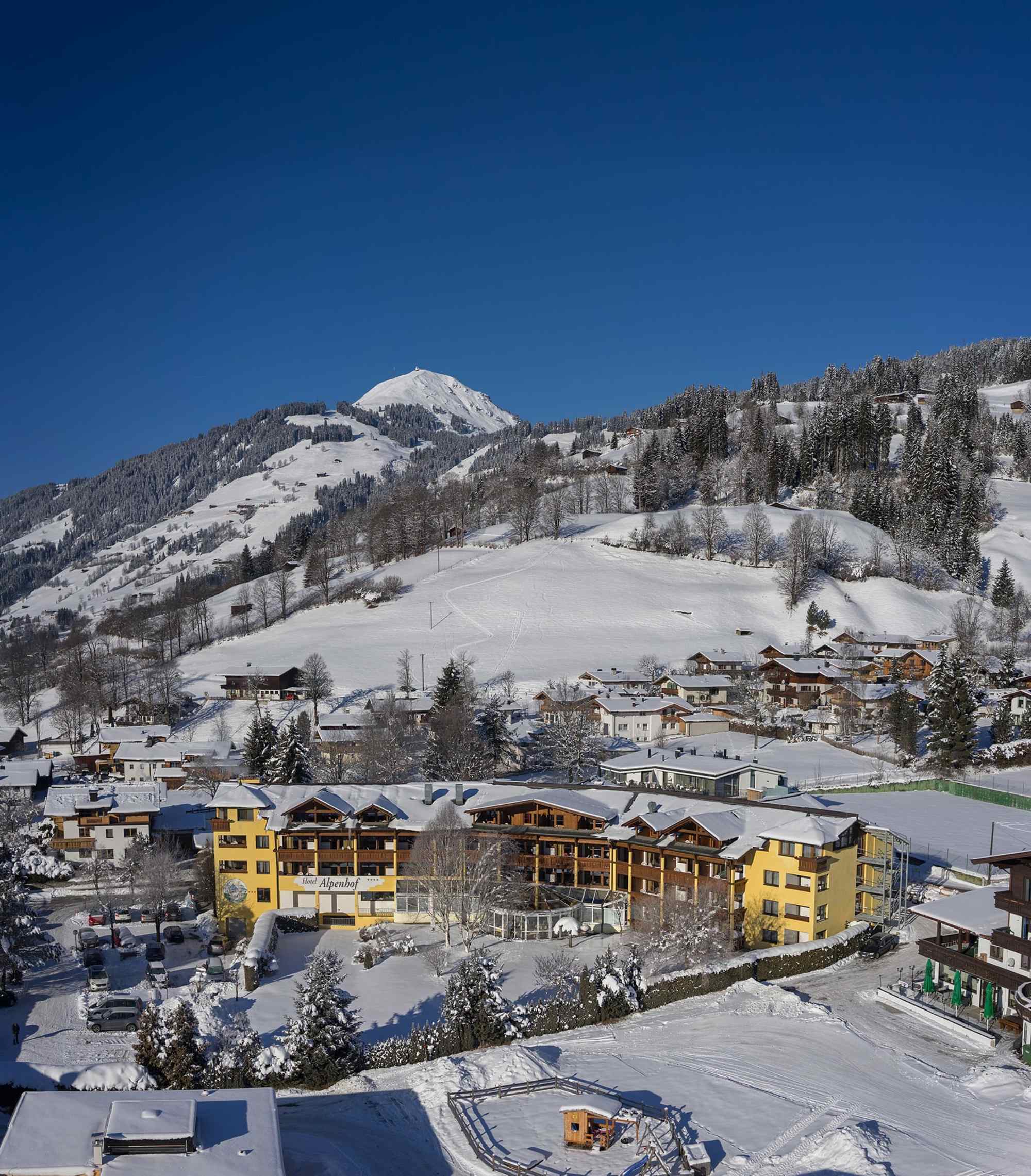 Alpenhof Brixen Winterpanorama