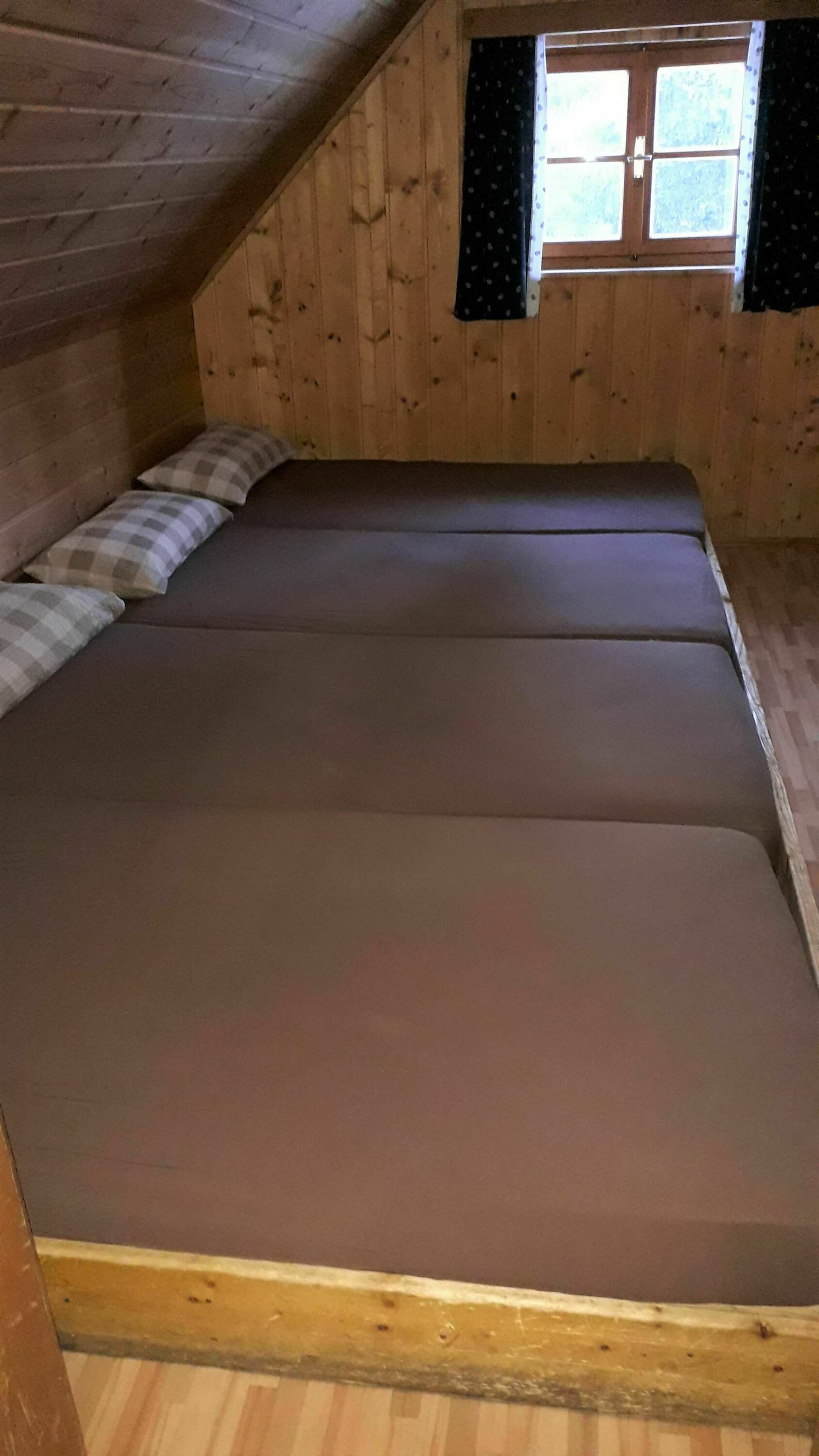 Schlafplätze in der Zirbenwaldhütte