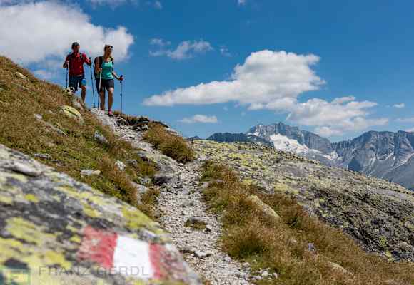 Unterwegs am Tauernhöhenweg