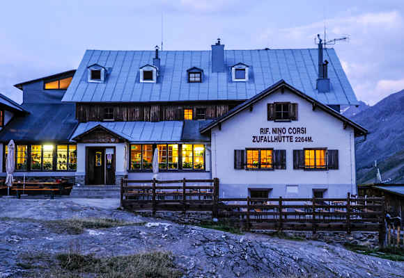 Die Zufallhütte in Martell