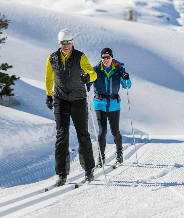 Klassischer Langlaufstil auf der Loipe Ischgl