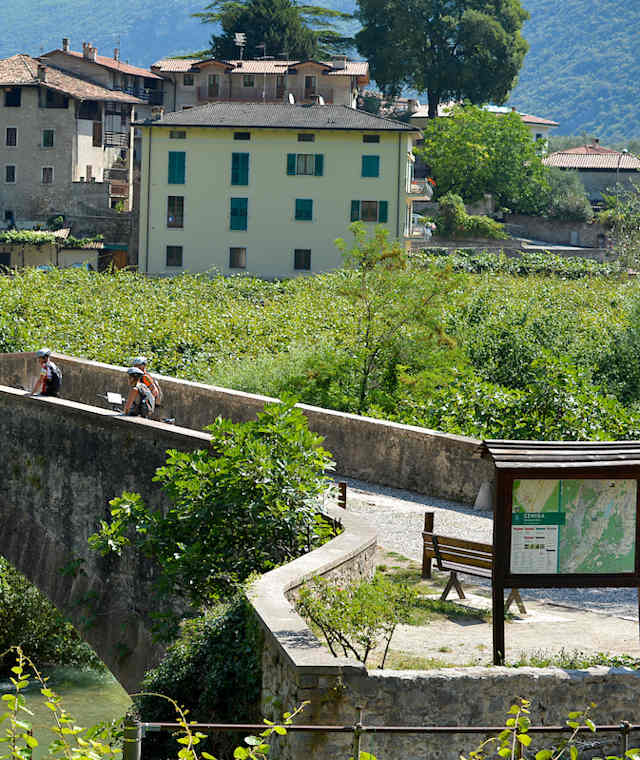 Brücke in Ceniga