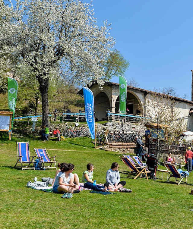 Rast bei der San Pietro Hütte