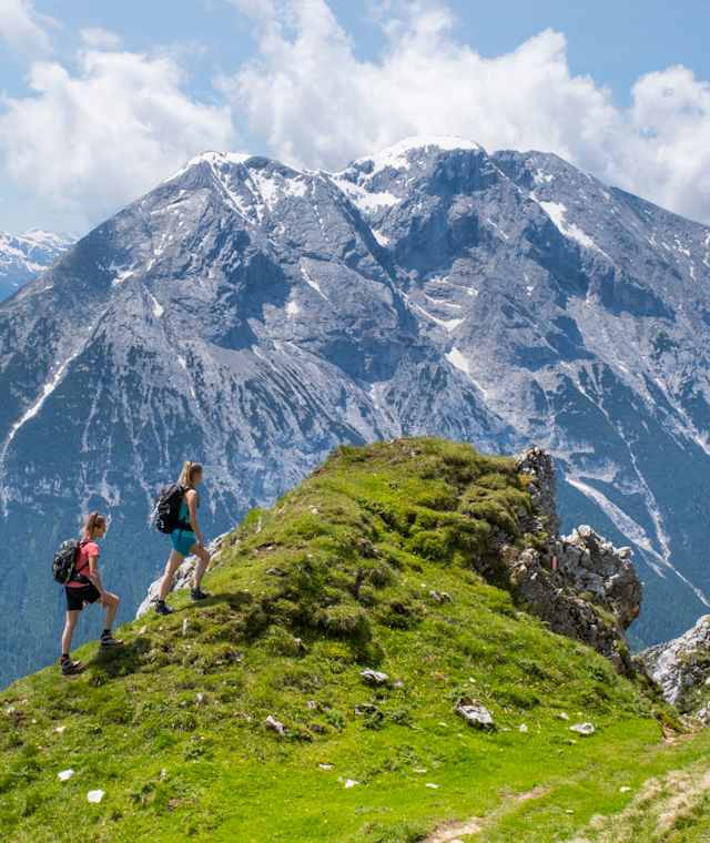 Blick von der Gehrenspitze auf die Hohe Munde