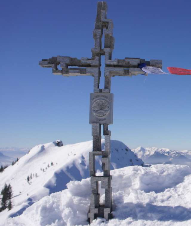 Das Gipfelkreuz auf der Hörndlwand